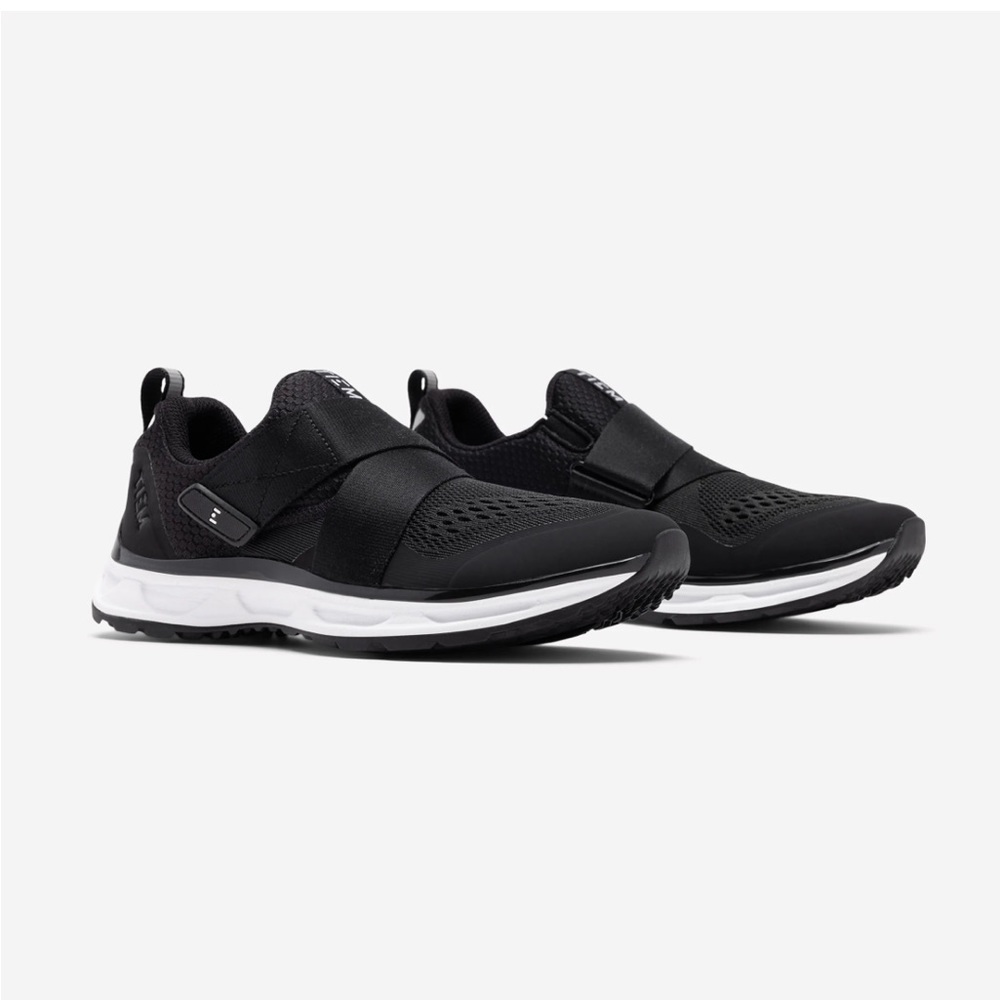 TIEM Slipstream SPD Cycling Shoe Sneaker Black